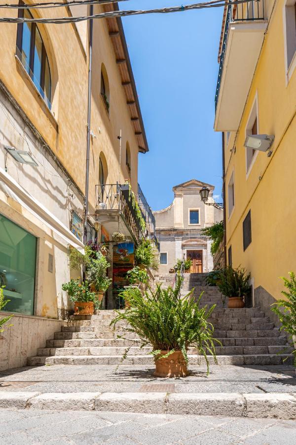 Lighthouse Apartment Taormina Exterior foto